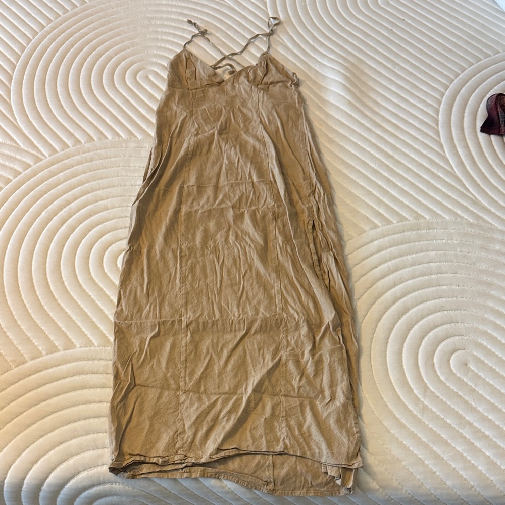 Forever 21 Beige Midi Dress